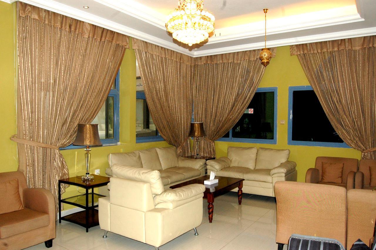 Al Amwaj Hotel Şarja Dış mekan fotoğraf