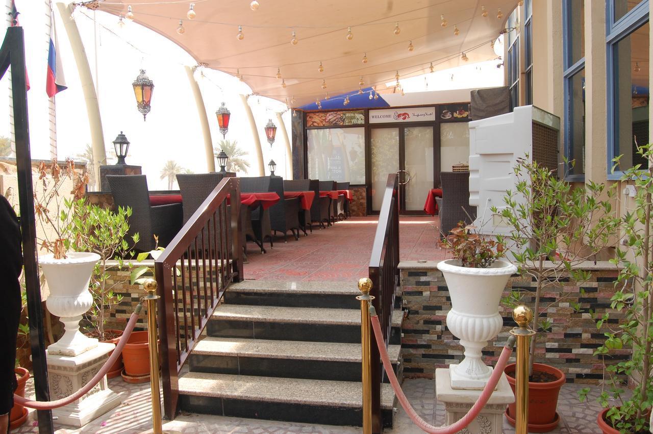 Al Amwaj Hotel Şarja Dış mekan fotoğraf