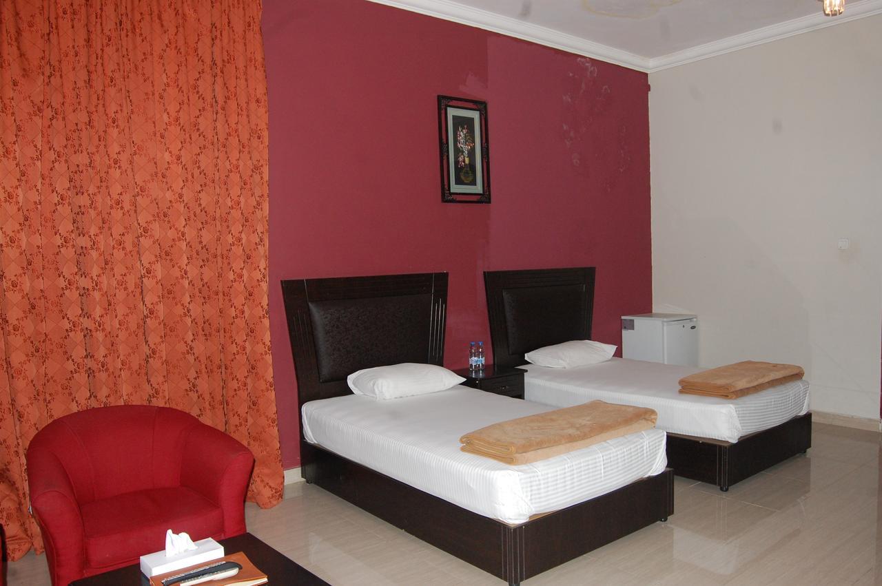 Al Amwaj Hotel Şarja Dış mekan fotoğraf