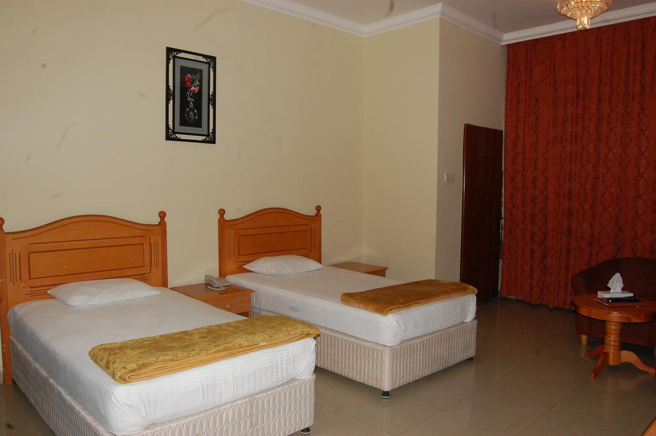 Al Amwaj Hotel Şarja Dış mekan fotoğraf