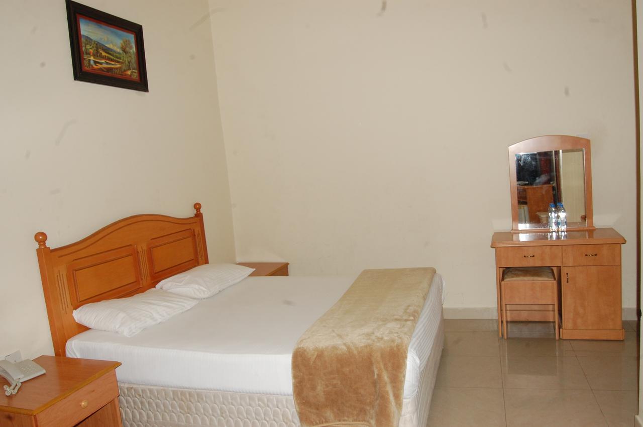 Al Amwaj Hotel Şarja Dış mekan fotoğraf